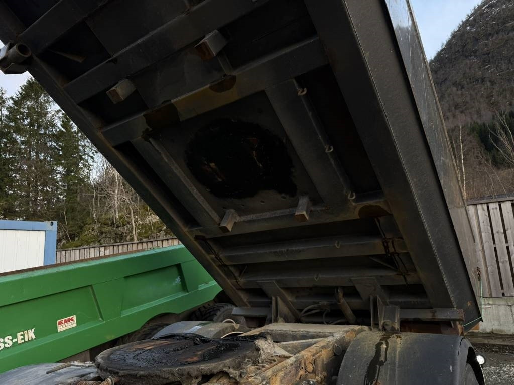 Camion benne Volvo FH 16 550 6x2: photos 36 Camion benne Volvo FH 16 550 6x2: photos 36