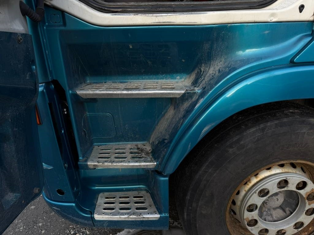 Camion benne Volvo FH 16 550 6x2: photos 25 Camion benne Volvo FH 16 550 6x2: photos 25