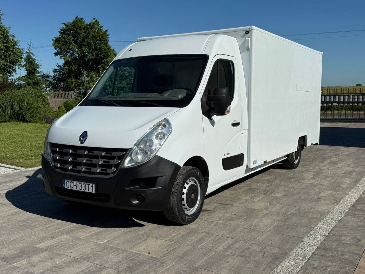 Renault Master Kontener niskopodłogowy Rampa najazdowa Sprowadzony Zarej - Fourgon grand volume: photos 1 Renault Master Kontener niskopodłogowy Rampa najazdowa Sprowadzony Zarej - Fourgon grand volume: photos 1