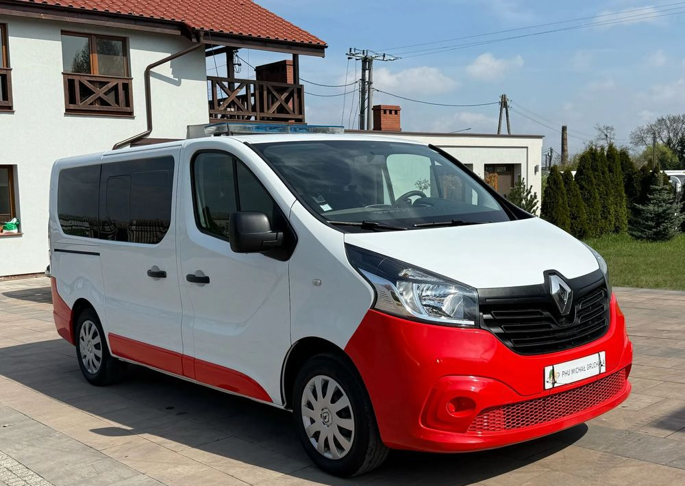 Renault Trafic - Ambulance: photos 1 Renault Trafic - Ambulance: photos 1
