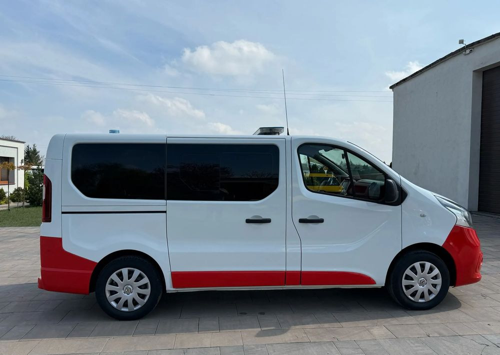 Renault Trafic - Ambulance: photos 4 Renault Trafic - Ambulance: photos 4