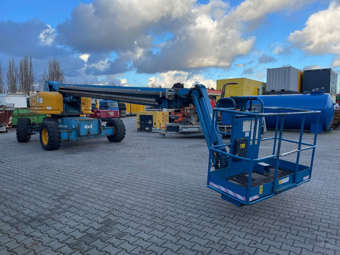 Genie S85 telescopic boomlift hoogwerker - Nacelle télescopique: photos 3 Genie S85 telescopic boomlift hoogwerker - Nacelle télescopique: photos 3