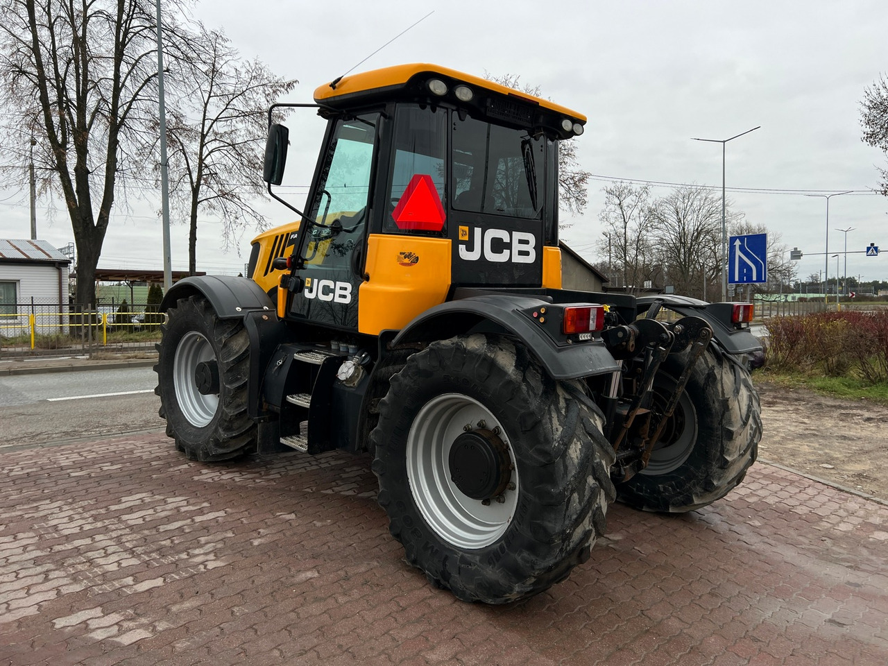 JCB Fastrac 3200 - Tracteur agricole: photos 3 JCB Fastrac 3200 - Tracteur agricole: photos 3