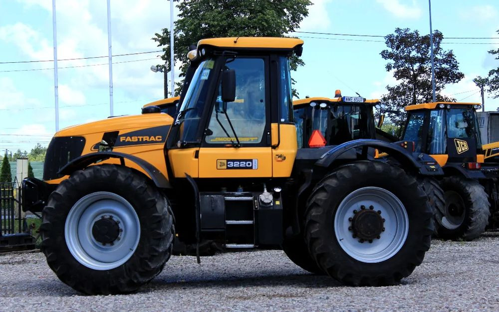 JCB Fastrac 3220 - Tracteur agricole: photos 5 JCB Fastrac 3220 - Tracteur agricole: photos 5