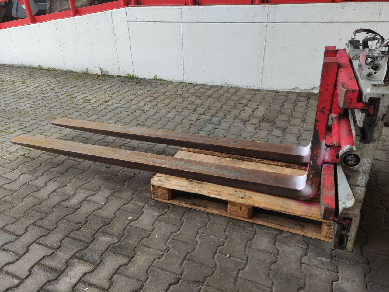 Durwen ZVP45 - Fourches: photos 4 Durwen ZVP45 - Fourches: photos 4