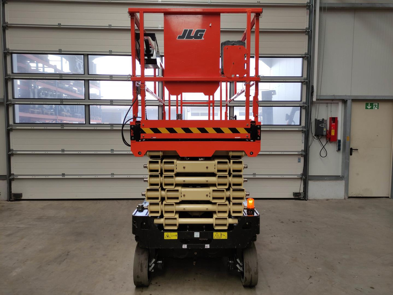 JLG 4045R - Nacelle ciseaux: photos 3 JLG 4045R - Nacelle ciseaux: photos 3