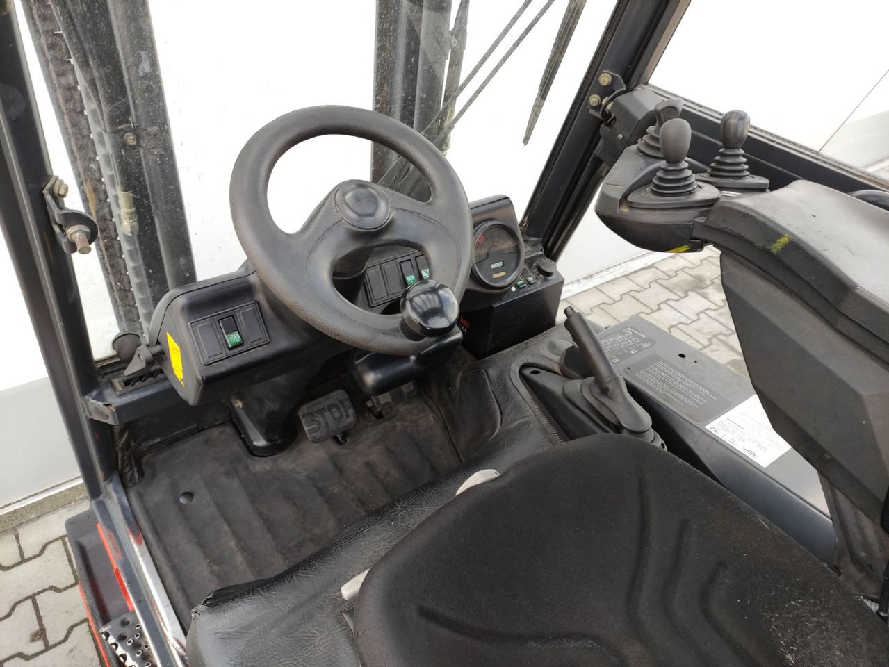 Linde E20-335 - Chariot élévateur électrique: photos 5 Linde E20-335 - Chariot élévateur électrique: photos 5