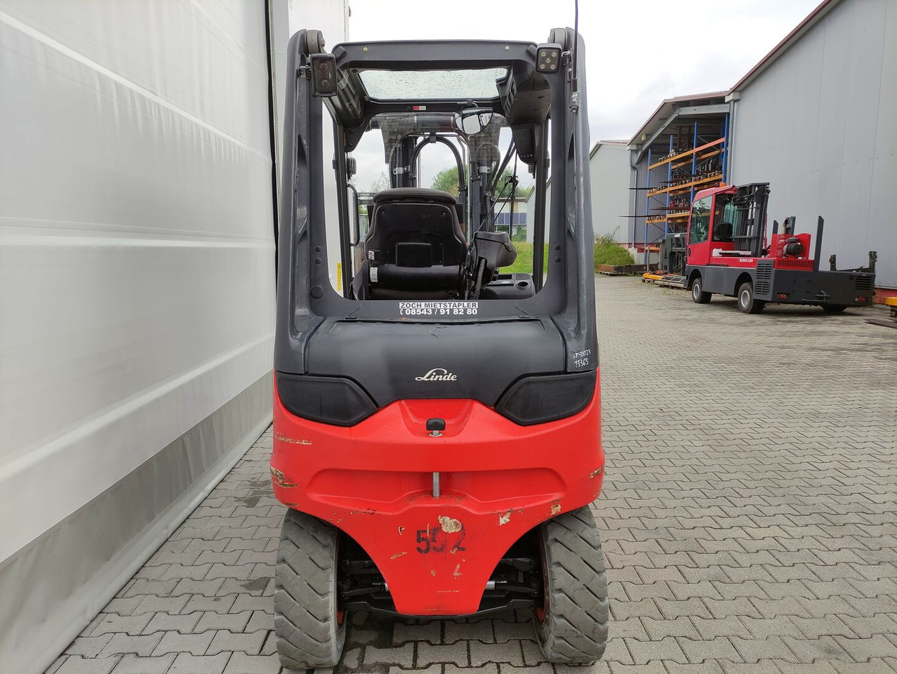 Linde E35H-01/600-388 - Chariot élévateur électrique: photos 3 Linde E35H-01/600-388 - Chariot élévateur électrique: photos 3