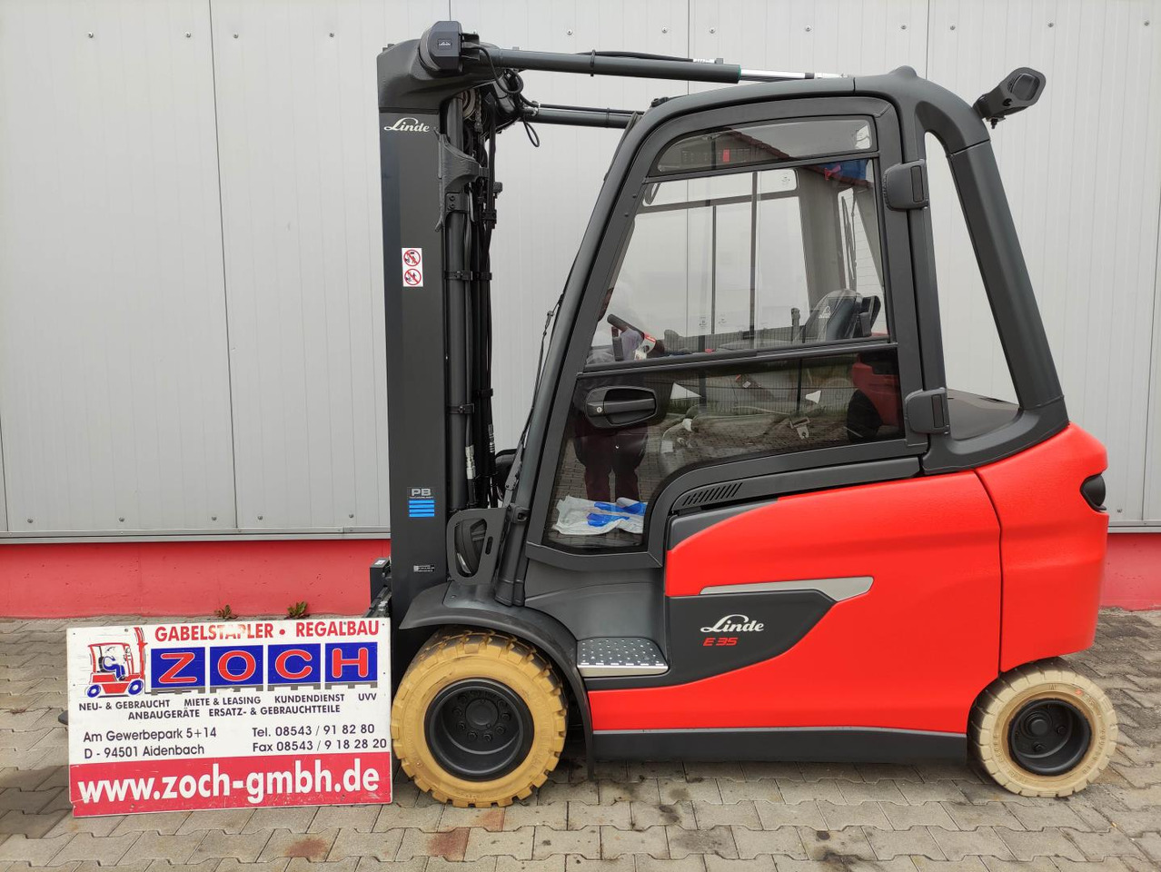Linde E35HL-01-1252 *Batterie NEU* - Chariot élévateur électrique: photos 1 Linde E35HL-01-1252 *Batterie NEU* - Chariot élévateur électrique: photos 1