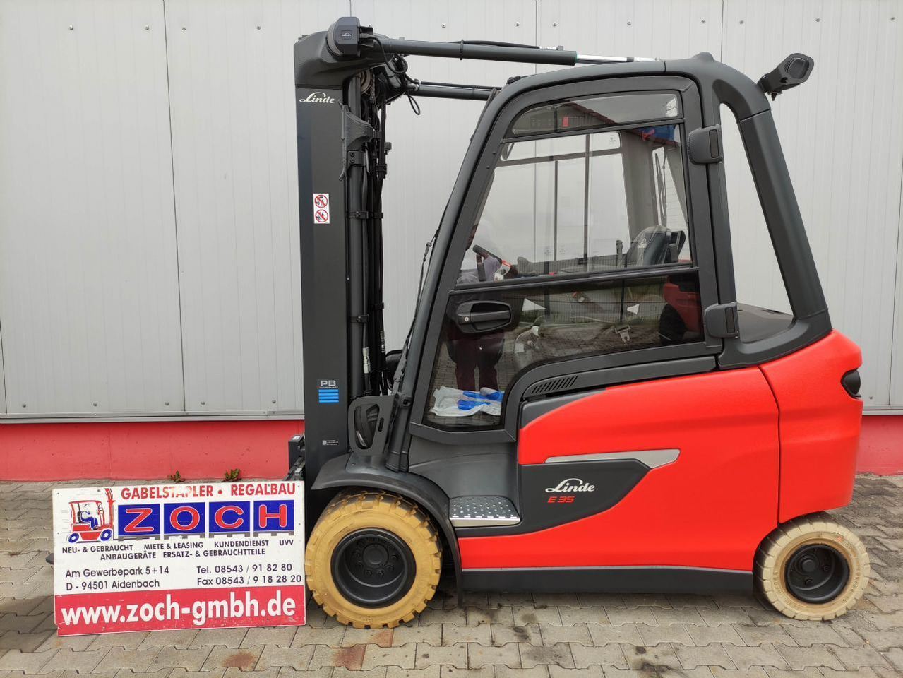 Linde E35HL-01-1252 *Batterie NEU* - Chariot élévateur électrique: photos 1 Linde E35HL-01-1252 *Batterie NEU* - Chariot élévateur électrique: photos 1