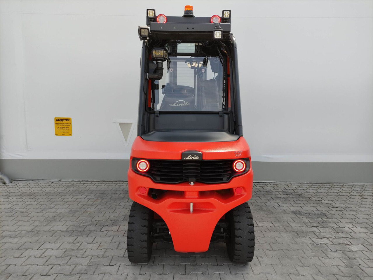 Linde H35D-01-120 (LACK NEU) - Chariot élévateur diesel: photos 4 Linde H35D-01-120 (LACK NEU) - Chariot élévateur diesel: photos 4