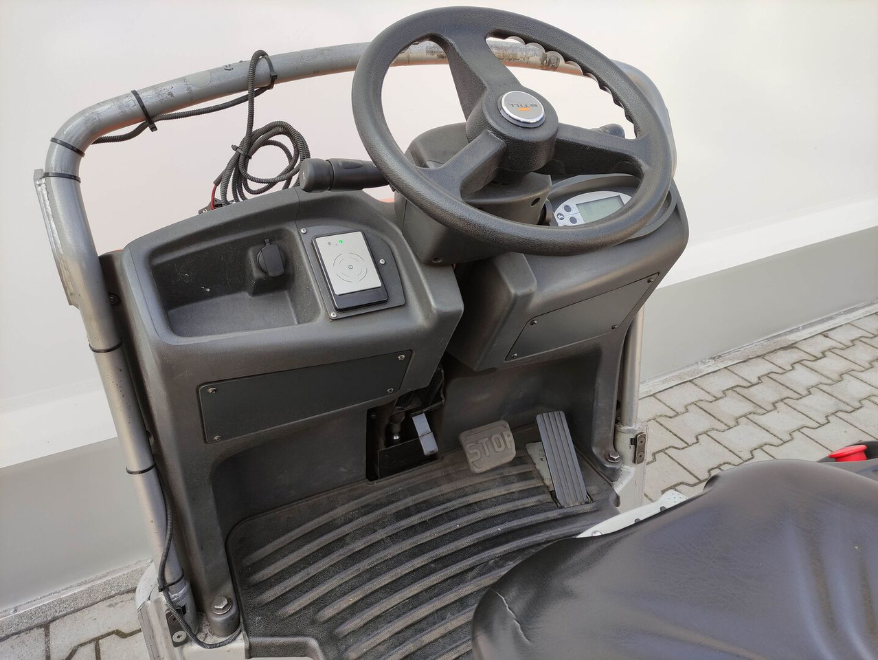Still LTX-70 - Chariot tracteur: photos 5 Still LTX-70 - Chariot tracteur: photos 5