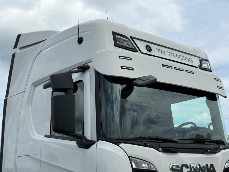Scania R500 VOLLUCHT, LEREN STOELEN, RETARDER, GOEDE STAAT. - Tracteur routier: photos 5 Scania R500 VOLLUCHT, LEREN STOELEN, RETARDER, GOEDE STAAT. - Tracteur routier: photos 5