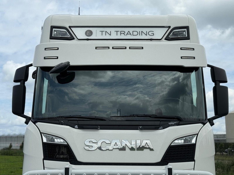 Scania R500 VOLLUCHT, LEREN STOELEN, RETARDER, GOEDE STAAT. - Tracteur routier: photos 4 Scania R500 VOLLUCHT, LEREN STOELEN, RETARDER, GOEDE STAAT. - Tracteur routier: photos 4