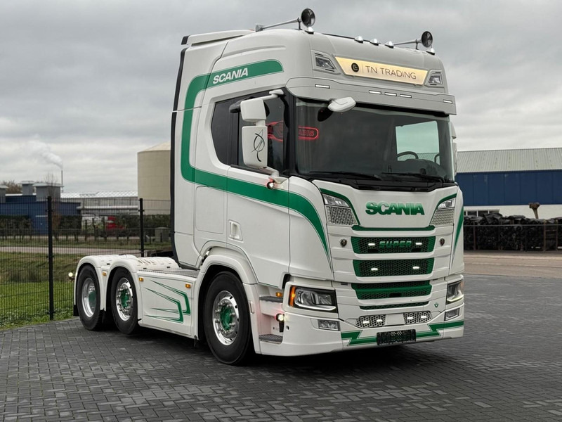 Scania R660 FULL AIR, LEATHER, ALCOA, SHOW INTERIOR, TOP. - Tracteur routier: photos 1 Scania R660 FULL AIR, LEATHER, ALCOA, SHOW INTERIOR, TOP. - Tracteur routier: photos 1