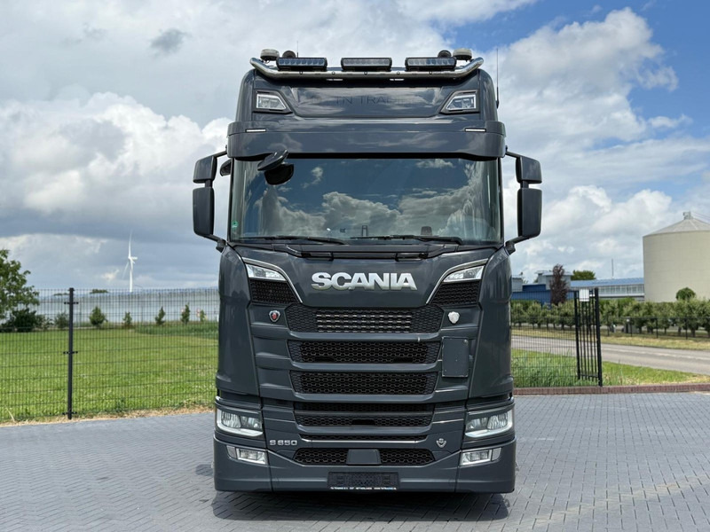 Scania S650 V8 NGS 6X2/4, VOLLUCHT, KING OF THE ROAD, LEER, PTO, RETARDER. - Tracteur routier: photos 4 Scania S650 V8 NGS 6X2/4, VOLLUCHT, KING OF THE ROAD, LEER, PTO, RETARDER. - Tracteur routier: photos 4