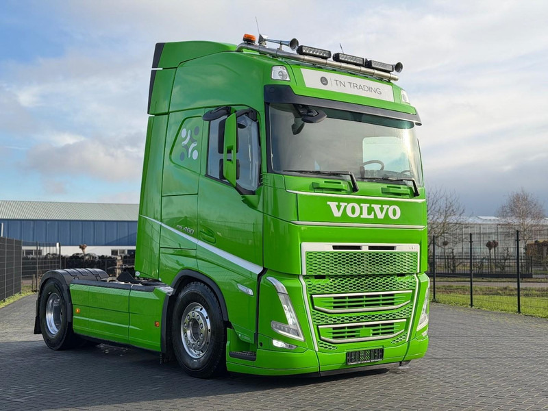 Volvo FH 13.460 VOLLUCHT, PTO/HYDRAULIEK, ALCOAS, VOLSPOILER, LED. - Tracteur routier: photos 1 Volvo FH 13.460 VOLLUCHT, PTO/HYDRAULIEK, ALCOAS, VOLSPOILER, LED. - Tracteur routier: photos 1