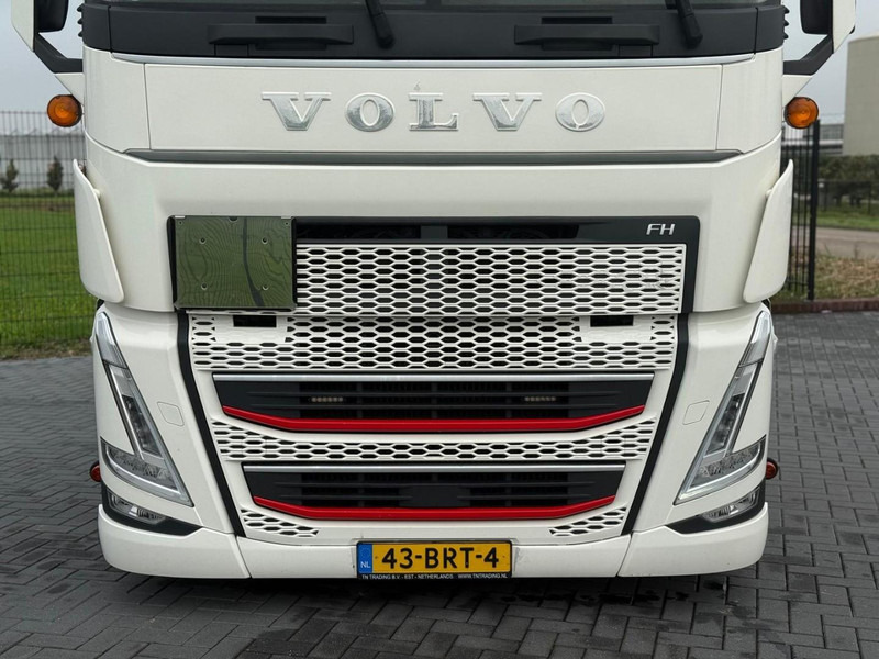 Volvo FH 13.460XL Turbocompound, leer, vollucht, 2 tanks, dubbel glas, vol spoiler. - Tracteur routier: photos 5 Volvo FH 13.460XL Turbocompound, leer, vollucht, 2 tanks, dubbel glas, vol spoiler. - Tracteur routier: photos 5