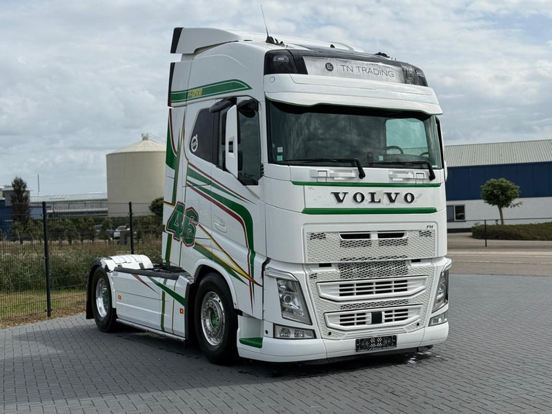 Volvo FH 13.500 VOLLUCHT, RETARDER, LEER, 2 TANKS, TOP AUTO. - Tracteur routier: photos 1 Volvo FH 13.500 VOLLUCHT, RETARDER, LEER, 2 TANKS, TOP AUTO. - Tracteur routier: photos 1