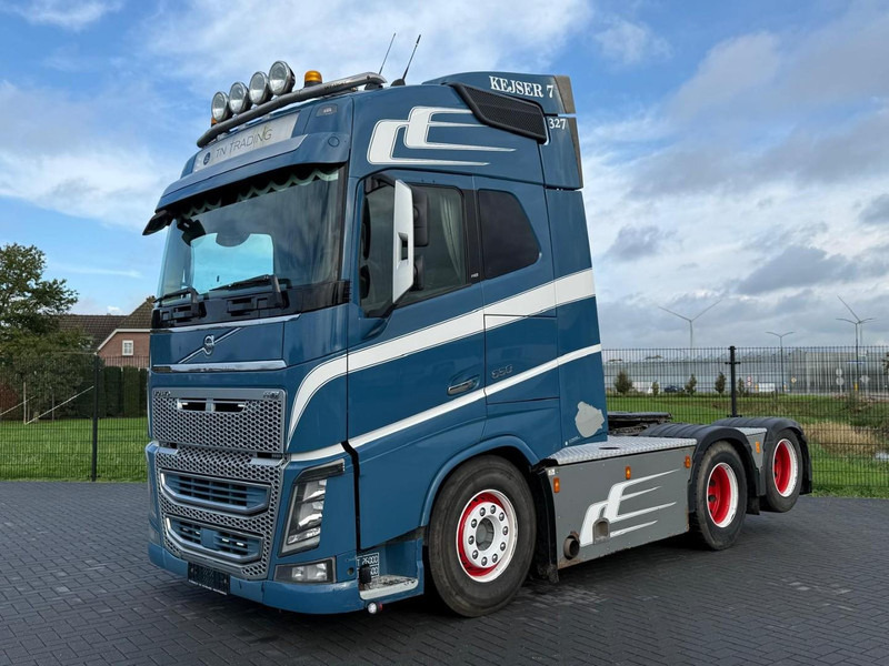 Volvo FH16.650 VOLLUCHT, HYDRAULIEK, SHOW INTERIEUR, DYNAMIC STEERING. - Tracteur routier: photos 5 Volvo FH16.650 VOLLUCHT, HYDRAULIEK, SHOW INTERIEUR, DYNAMIC STEERING. - Tracteur routier: photos 5