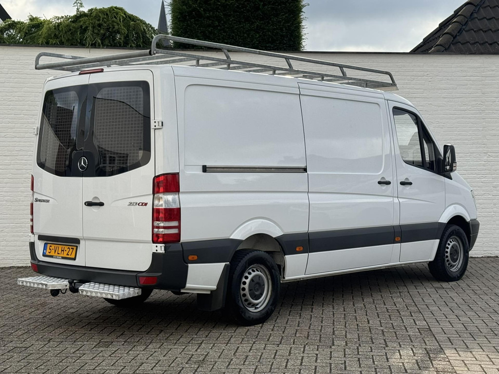 Mercedes-Benz Sprinter-213 2.2 CDI 366 DC 2x Schuifdeur Airco Imperiaal Treeplank Trekhaak 3 Zitplaatsen - Fourgon utilitaire: photos 2 Mercedes-Benz Sprinter-213 2.2 CDI 366 DC 2x Schuifdeur Airco Imperiaal Treeplank Trekhaak 3 Zitplaatsen - Fourgon utilitaire: photos 2