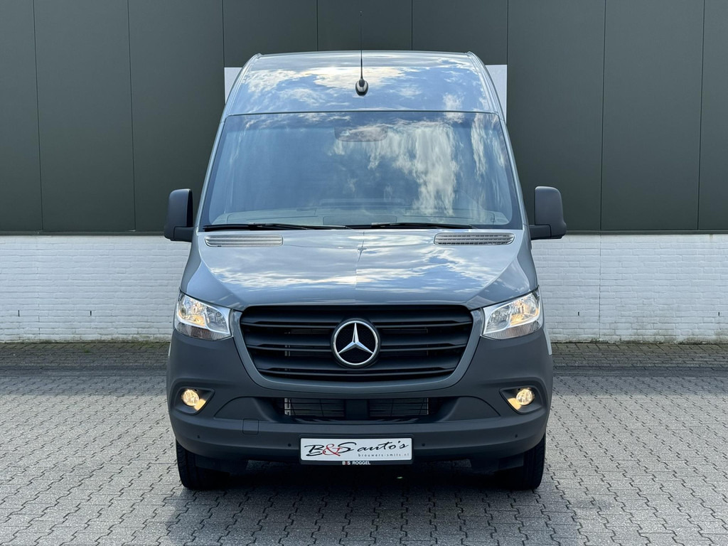 Mercedes-Benz Sprinter-317 L2 Trekhaak 3500kg Camera Navigatie Cruise Clima Pdc Keyless Leder+verwarming - Fourgon utilitaire: photos 4 Mercedes-Benz Sprinter-317 L2 Trekhaak 3500kg Camera Navigatie Cruise Clima Pdc Keyless Leder+verwarming - Fourgon utilitaire: photos 4