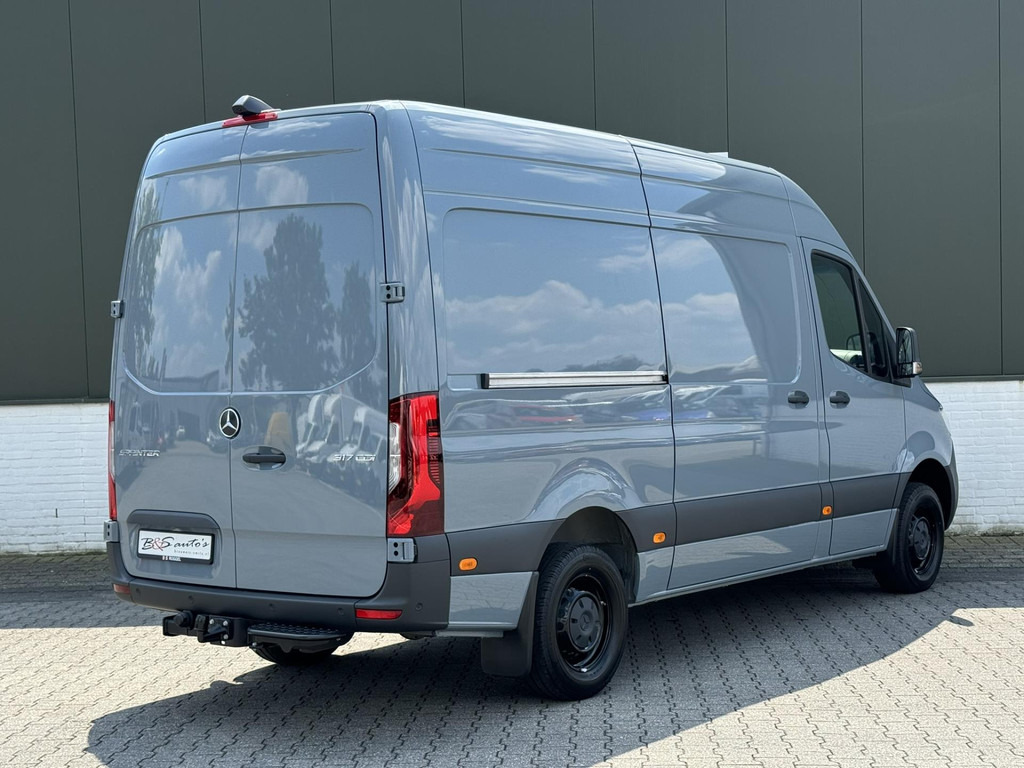Mercedes-Benz Sprinter-317 L2 Trekhaak 3500kg Camera Navigatie Cruise Clima Pdc Keyless Leder+verwarming - Fourgon utilitaire: photos 2 Mercedes-Benz Sprinter-317 L2 Trekhaak 3500kg Camera Navigatie Cruise Clima Pdc Keyless Leder+verwarming - Fourgon utilitaire: photos 2