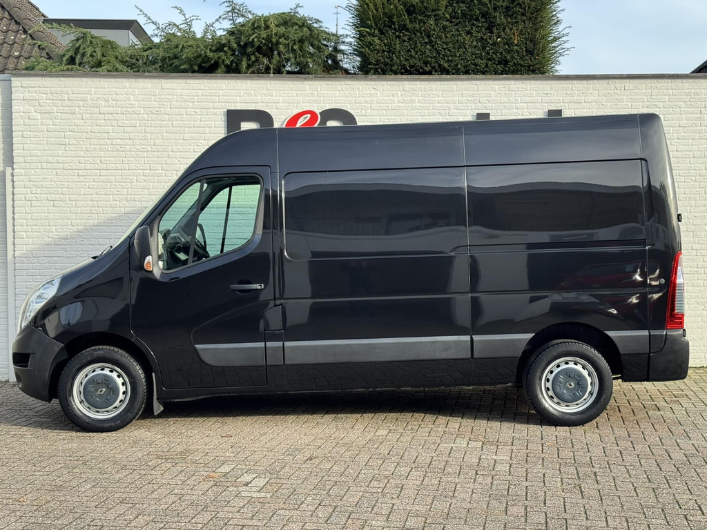 Renault Master-T35 2.3 dCi L2H2 Camera Trekhaak Navigatie Airco Cruise Bluetooth - Fourgon utilitaire: photos 4 Renault Master-T35 2.3 dCi L2H2 Camera Trekhaak Navigatie Airco Cruise Bluetooth - Fourgon utilitaire: photos 4