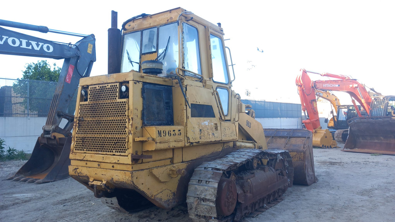 Caterpillar 963 - Chargeuse sur chenilles: photos 3 Caterpillar 963 - Chargeuse sur chenilles: photos 3