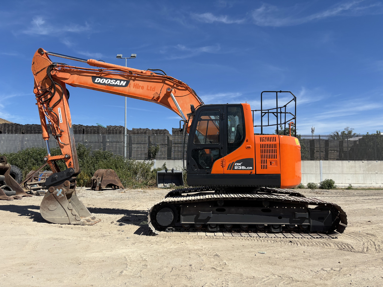 DOOSAN DX235LCR - Pelle sur chenille: photos 2 DOOSAN DX235LCR - Pelle sur chenille: photos 2