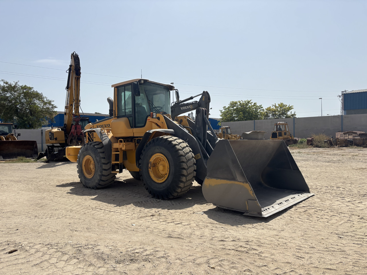 Crédit-bail de VOLVO L120F VOLVO L120F: photos 7