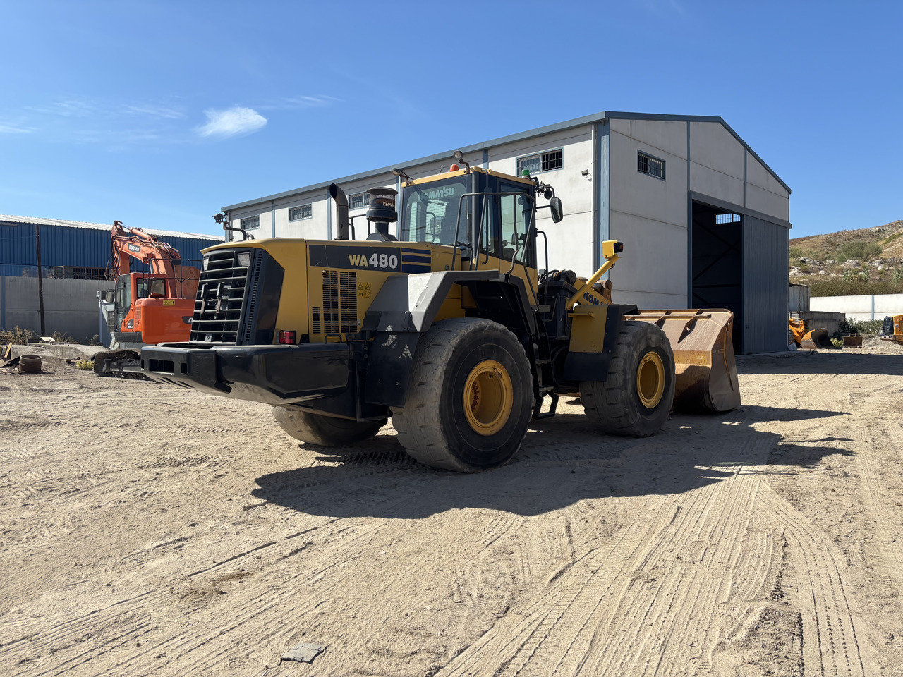 KOMATSU WA480-6 - Chargeuse sur pneus: photos 5 KOMATSU WA480-6 - Chargeuse sur pneus: photos 5