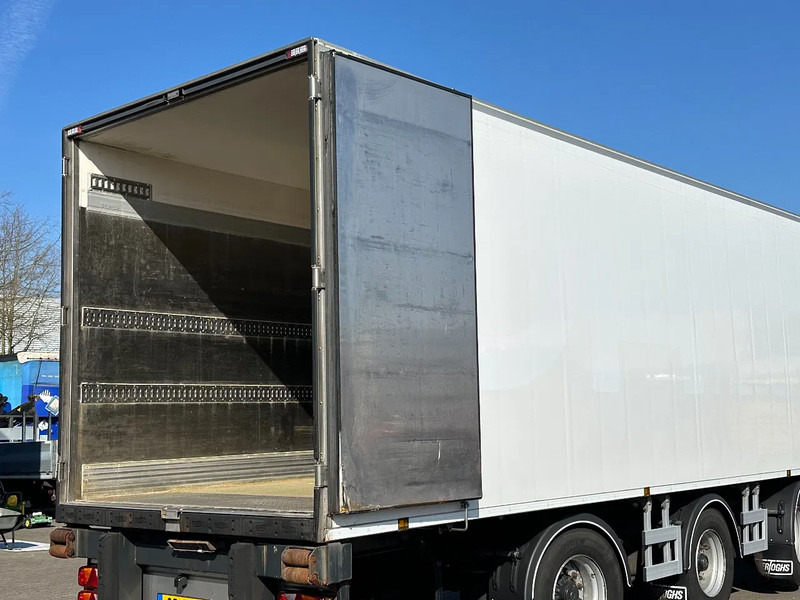 Chereau 2X Stuur-Assen / Carrier Vector 1950 / Lift-As / Apk! - Semi-remorque frigorifique: photos 5 Chereau 2X Stuur-Assen / Carrier Vector 1950 / Lift-As / Apk! - Semi-remorque frigorifique: photos 5