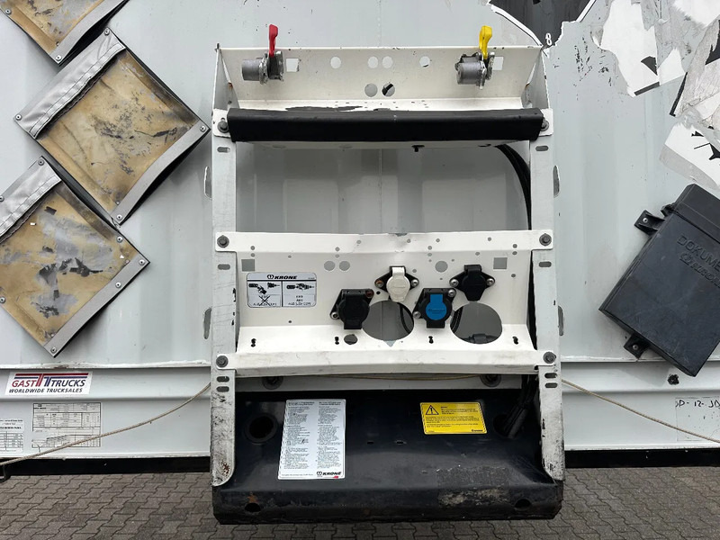 Krone Schuifzeil -Dak Met Borden / BPW-Assen / Apk 07-2026! - Semi-remorque rideaux coulissants: photos 5 Krone Schuifzeil -Dak Met Borden / BPW-Assen / Apk 07-2026! - Semi-remorque rideaux coulissants: photos 5