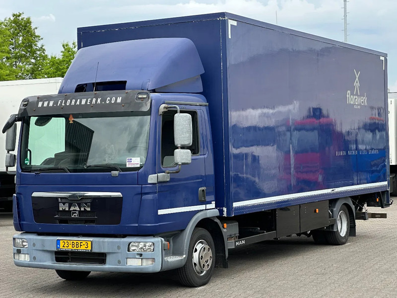 MAN TGL 8.180 Closed box with Lift / NL-Truck - Camion fourgon: photos 1 MAN TGL 8.180 Closed box with Lift / NL-Truck - Camion fourgon: photos 1
