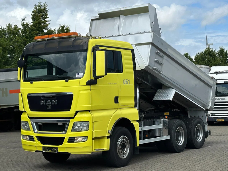 MAN TGX 26.480 6x4 Tipper / Big Axle / Euro 5 / *Only 262 Tkm* - Camion benne: photos 2 MAN TGX 26.480 6x4 Tipper / Big Axle / Euro 5 / *Only 262 Tkm* - Camion benne: photos 2