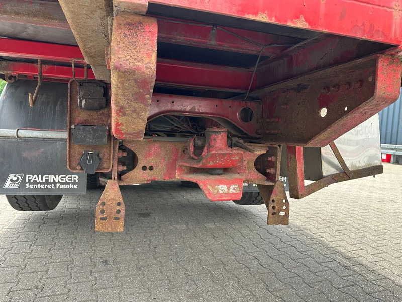 Scania R143-500 V8 6x2 Retarder Full Air Euro 1 - Camion plateau: photos 5 Scania R143-500 V8 6x2 Retarder Full Air Euro 1 - Camion plateau: photos 5