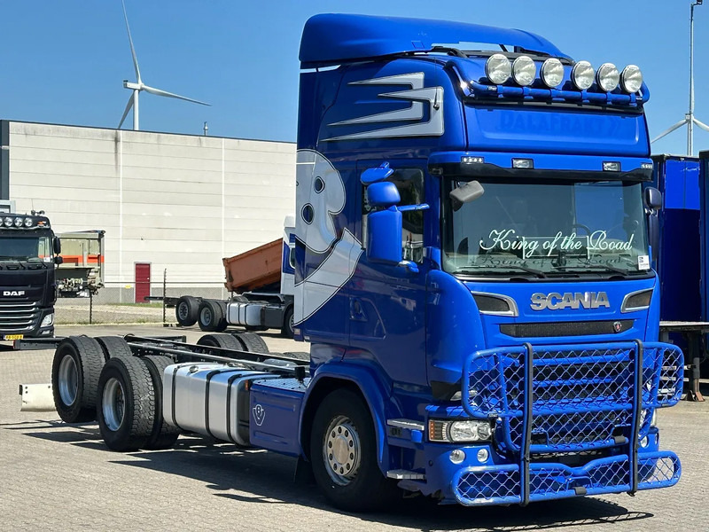 Scania R580 V8 6X2 Chassis WB 4.70mtr Retarder Topline Euro 6 - Châssis cabine: photos 2 Scania R580 V8 6X2 Chassis WB 4.70mtr Retarder Topline Euro 6 - Châssis cabine: photos 2