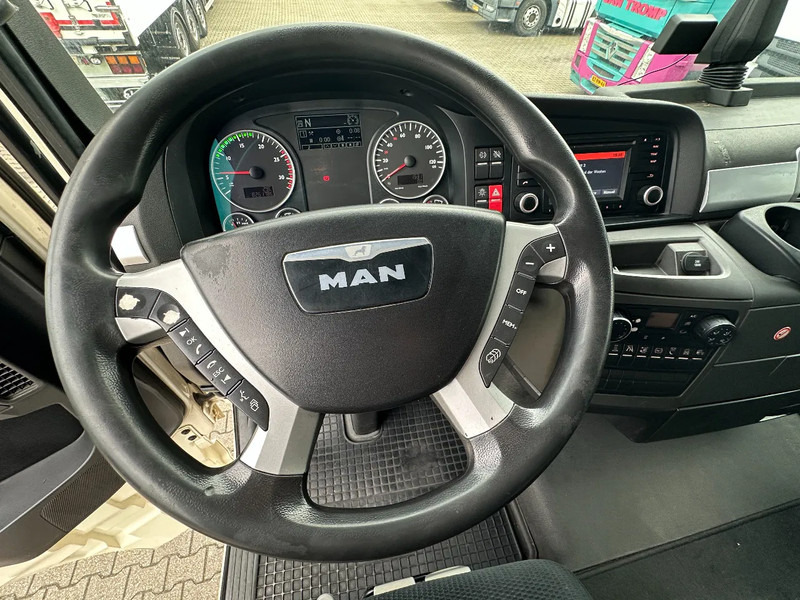 Tracteur routier MAN TGX 18.440 XLX Full Spoiler - 2x Tank - Euro 6: photos 16