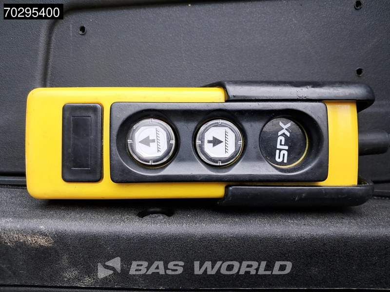 Utilitaire benne Iveco Daily 35C14 Kipper Doppelbereifung 3,5t AHK Klima Tempomat Euro6 Tipper Benne Kieper 2m3 A/C Towbar Cruise control: photos 12 Utilitaire benne Iveco Daily 35C14 Kipper Doppelbereifung 3,5t AHK Klima Tempomat Euro6 Tipper Benne Kieper 2m3 A/C Towbar Cruise control: photos 12