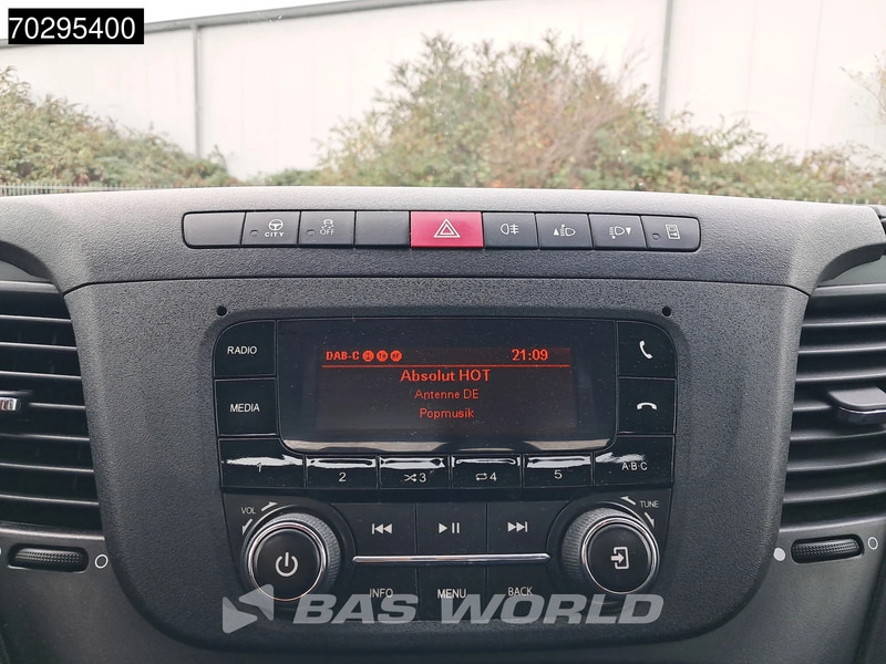 Utilitaire benne Iveco Daily 35C14 Kipper Doppelbereifung 3,5t AHK Klima Tempomat Euro6 Tipper Benne Kieper 2m3 A/C Towbar Cruise control: photos 17 Utilitaire benne Iveco Daily 35C14 Kipper Doppelbereifung 3,5t AHK Klima Tempomat Euro6 Tipper Benne Kieper 2m3 A/C Towbar Cruise control: photos 17