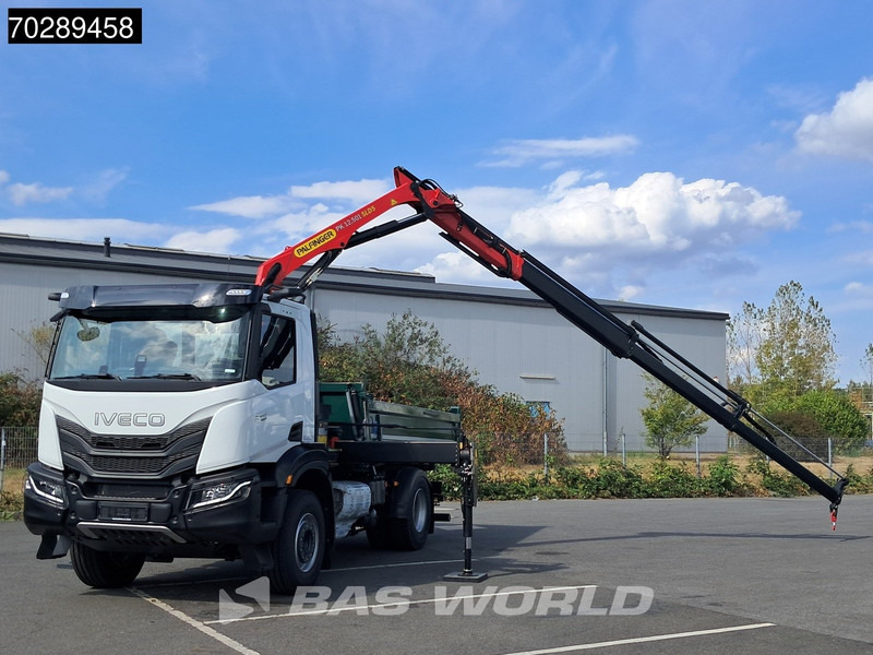 Iveco X-Way 460 4X2 NEW Palfinger PK12.501 Kran Crane Remote 3-way tipper ACC Navi - Camion benne, Camion grue: photos 1 Iveco X-Way 460 4X2 NEW Palfinger PK12.501 Kran Crane Remote 3-way tipper ACC Navi - Camion benne, Camion grue: photos 1