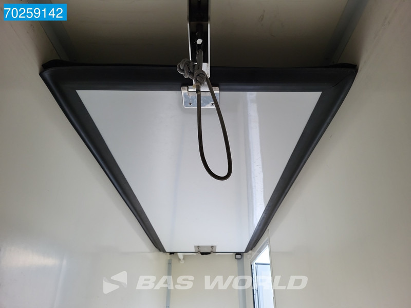 Crédit-bail de Mercedes-Benz Atego 816 4X2 7.49t Thermoking B-100 Max Ladebordwand Junge Mercedes-Benz Atego 816 4X2 7.49t Thermoking B-100 Max Ladebordwand Junge: photos 17