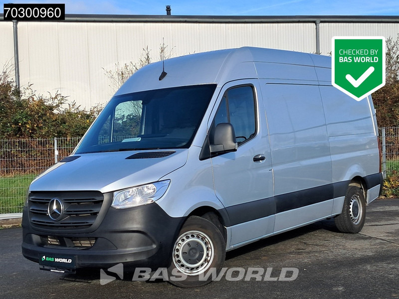 Mercedes-Benz Sprinter 315 CDI Automatik L2H2 150PS Klima Kamera Parksensoren MBUX CarPlay Euro6 L2 A/C - Fourgonnette: photos 1 Mercedes-Benz Sprinter 315 CDI Automatik L2H2 150PS Klima Kamera Parksensoren MBUX CarPlay Euro6 L2 A/C - Fourgonnette: photos 1