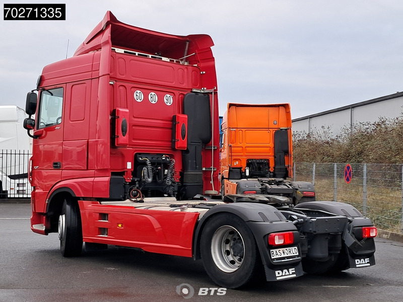 DAF XF 480 4X2 SC LED Standklima - Tracteur routier: photos 2 DAF XF 480 4X2 SC LED Standklima - Tracteur routier: photos 2