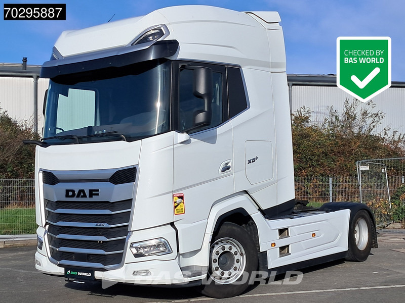 DAF XG+ 530 4X2 Retarder 2xTanks ACC Standklima - Tracteur routier: photos 1 DAF XG+ 530 4X2 Retarder 2xTanks ACC Standklima - Tracteur routier: photos 1