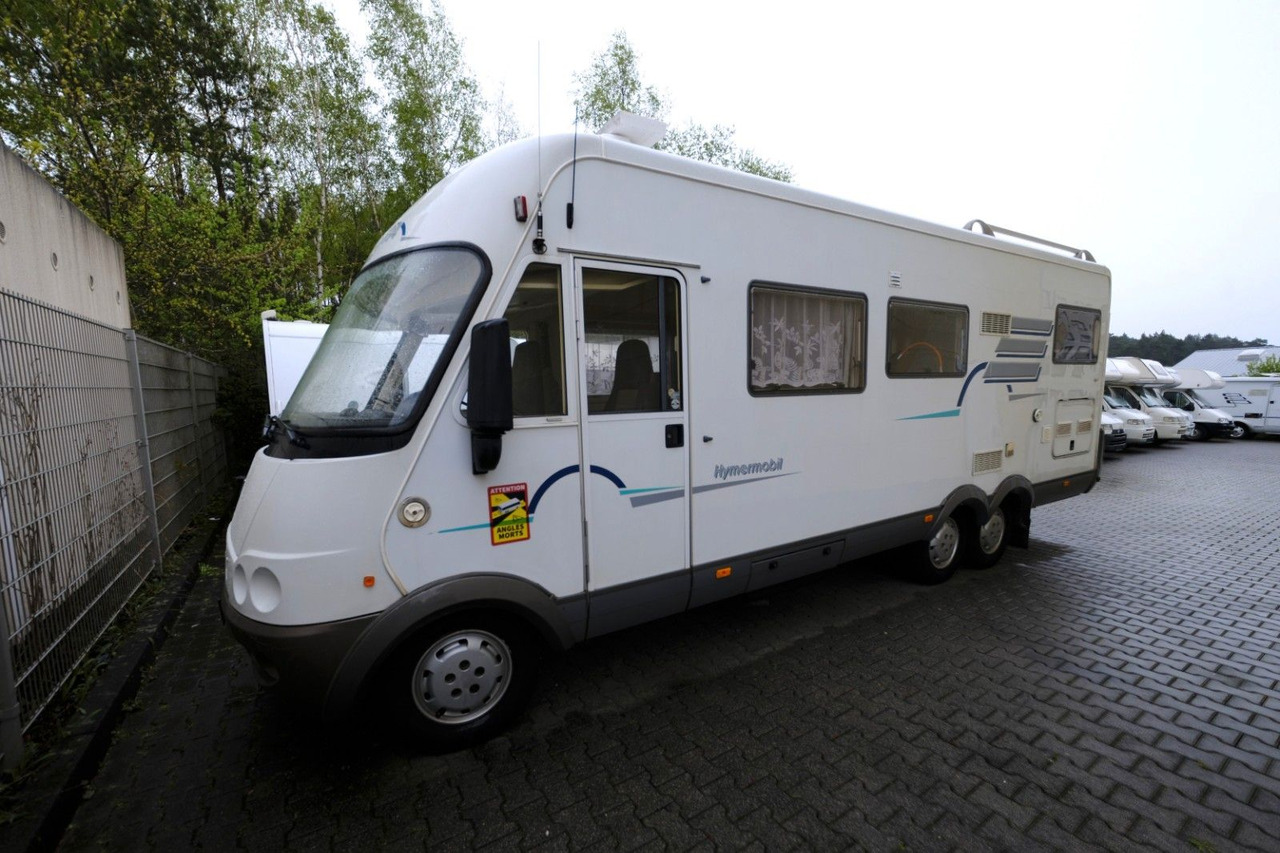 HYMER / ERIBA / HYMERCAR B 694 G/Festbett+Hubbett/Garage/Markise/Klima - Camping-car intégral: photos 2 HYMER / ERIBA / HYMERCAR B 694 G/Festbett+Hubbett/Garage/Markise/Klima - Camping-car intégral: photos 2