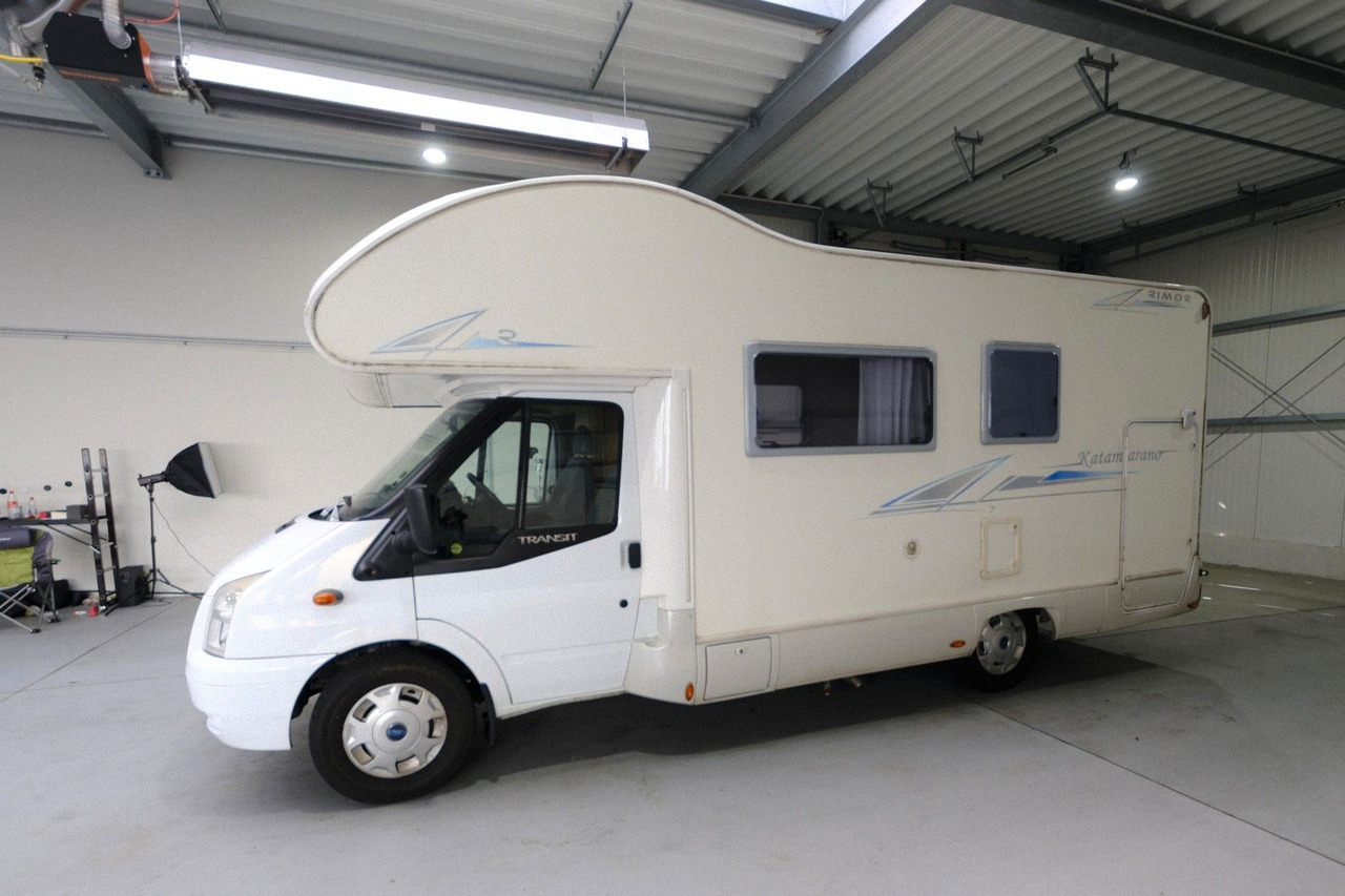 Rimor Katamarano 7/Etagenbetten/Klima/Solar/Markise - Camping-car capucine: photos 3 Rimor Katamarano 7/Etagenbetten/Klima/Solar/Markise - Camping-car capucine: photos 3