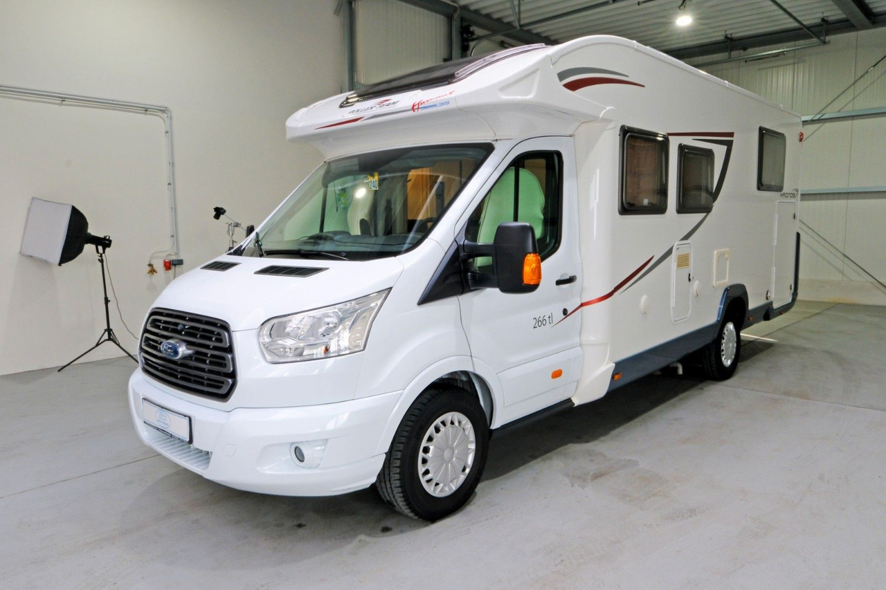 Roller Team Kronos 264 TL/Queensbett+Hubbett/Solar/Garage Roller Team Kronos 264 TL/Queensbett+Hubbett/Solar/Garage - Camping-car profilé: photos 4 Roller Team Kronos 264 TL/Queensbett+Hubbett/Solar/Garage Roller Team Kronos 264 TL/Queensbett+Hubbett/Solar/Garage - Camping-car profilé: photos 4
