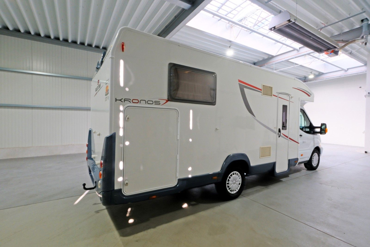 Roller Team Kronos 264 TL/Queensbett+Hubbett/Solar/Garage Roller Team Kronos 264 TL/Queensbett+Hubbett/Solar/Garage - Camping-car profilé: photos 2 Roller Team Kronos 264 TL/Queensbett+Hubbett/Solar/Garage Roller Team Kronos 264 TL/Queensbett+Hubbett/Solar/Garage - Camping-car profilé: photos 2